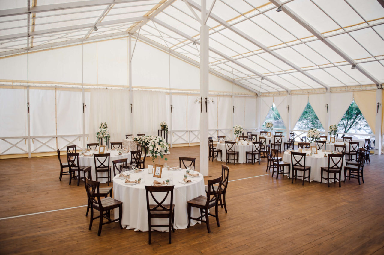 wedding tent decoration hall white tablecloths beautiful decor dishes 2 scaled e1613928424888